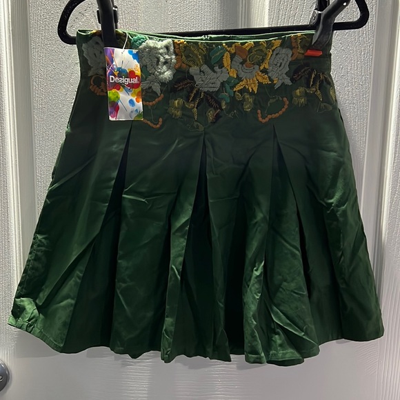 Desigual Dresses & Skirts - Desigual floral skirt